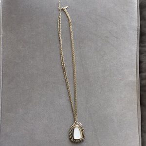 Kendra Scott Long Pendant with White Stone